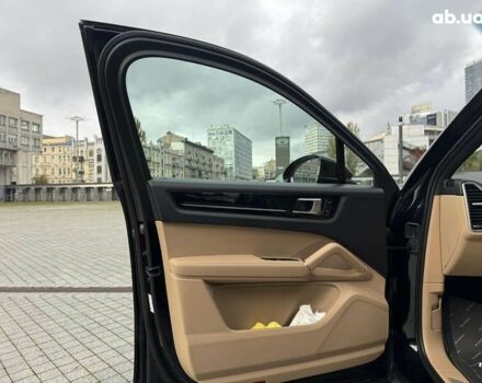 Порше Каен, объемом двигателя 3 л и пробегом 35 тыс. км за 79999 $, фото 11 на Automoto.ua