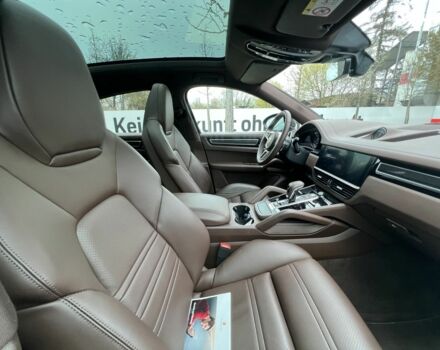 Порше Каен, объемом двигателя 3 л и пробегом 34 тыс. км за 105854 $, фото 35 на Automoto.ua