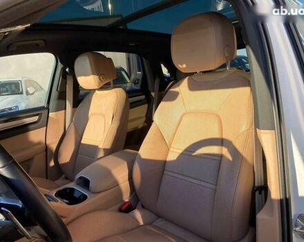 Порше Каен, объемом двигателя 2.9 л и пробегом 32 тыс. км за 83850 $, фото 20 на Automoto.ua