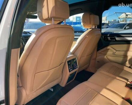 Порше Каен, объемом двигателя 2.9 л и пробегом 32 тыс. км за 83850 $, фото 22 на Automoto.ua