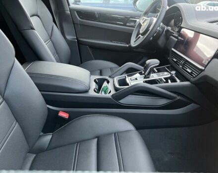 Порше Каен, объемом двигателя 3 л и пробегом 9 тыс. км за 136828 $, фото 3 на Automoto.ua