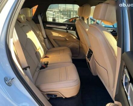 Порше Каен, объемом двигателя 2.9 л и пробегом 32 тыс. км за 83850 $, фото 24 на Automoto.ua