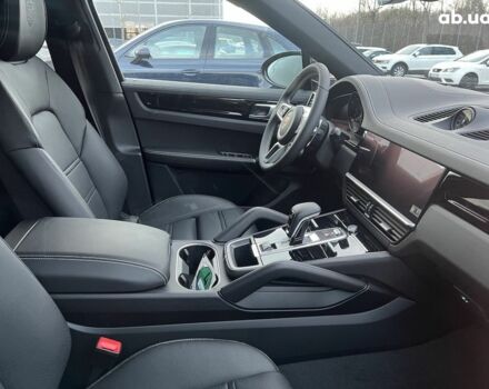 Порше Каен, объемом двигателя 3 л и пробегом 9 тыс. км за 136828 $, фото 9 на Automoto.ua