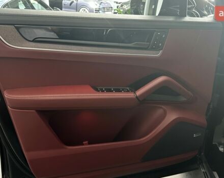 купить новое авто Порше Каен 2024 года от официального дилера Автоцентр AUTO.RIA Порше фото