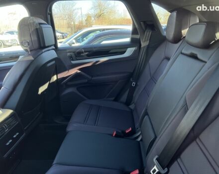 Порше Каен, объемом двигателя 3 л и пробегом 1 тыс. км за 130851 $, фото 27 на Automoto.ua