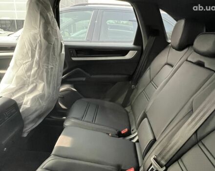 Порше Каен, объемом двигателя 3 л и пробегом 0 тыс. км за 148240 $, фото 18 на Automoto.ua