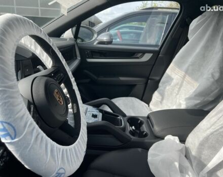 Порше Каен, объемом двигателя 3 л и пробегом 0 тыс. км за 148240 $, фото 24 на Automoto.ua