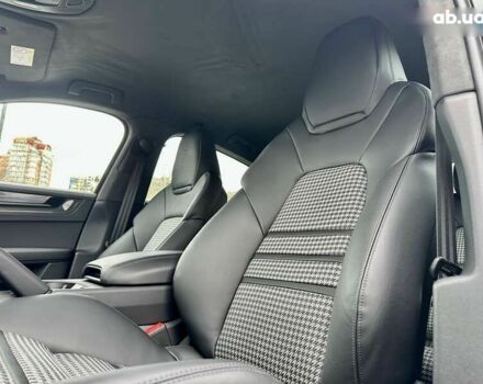 Порше Каен, объемом двигателя 4 л и пробегом 1 тыс. км за 194999 $, фото 27 на Automoto.ua