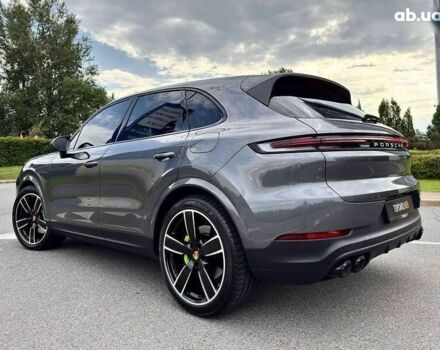 Порше Каен, объемом двигателя 0 л и пробегом 8 тыс. км за 145000 $, фото 8 на Automoto.ua
