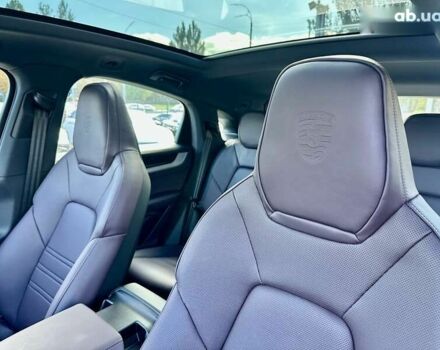 Порше Cayenne, об'ємом двигуна 3 л та пробігом 1 тис. км за 154000 $, фото 25 на Automoto.ua