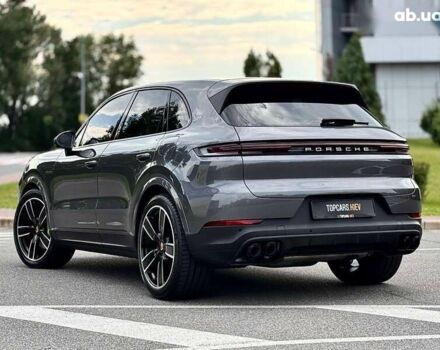 Порше Каен, объемом двигателя 0 л и пробегом 8 тыс. км за 145000 $, фото 6 на Automoto.ua