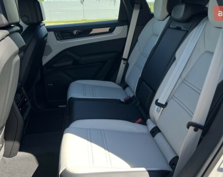 купити нове авто Порше Cayenne 2024 року від офіційного дилера Порше Центр Київ Аеропорт Порше фото