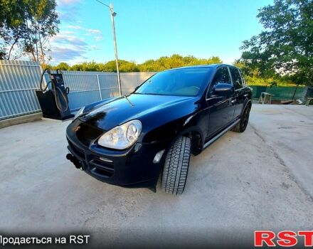 Порше Каен, объемом двигателя 4.5 л и пробегом 200 тыс. км за 9000 $, фото 1 на Automoto.ua