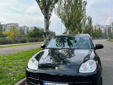 Порше Каен 2006 в Коростене на Automoto.ua Порше Каен, объемом двигателя 4.5 л и пробегом 297 тыс. км за 9500 $, фото 1 на Automoto.ua