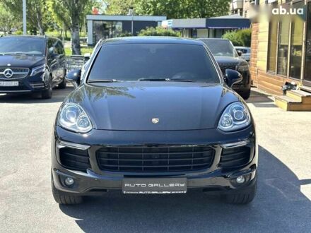 Порше Cayenne 2015 у Києві на Automoto.ua Порше Cayenne, об'ємом двигуна 3.6 л та пробігом 200 тис. км за 29999 $, фото 1 на Automoto.ua