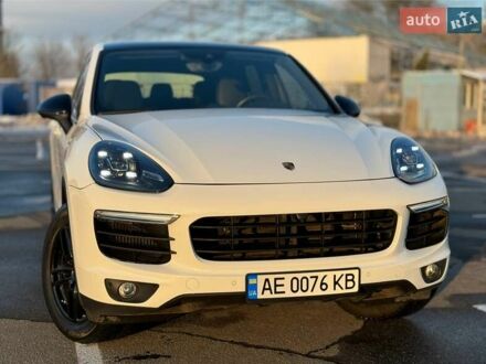 Порше Каен 2015 в Днепре (Днепропетровске) на Automoto.ua Порше Каен, объемом двигателя 3.6 л и пробегом 85 тыс. км за 40000 $, фото 1 на Automoto.ua