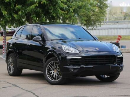 Порше Cayenne 2016 у Києві на Automoto.ua Порше Cayenne, об'ємом двигуна 0 л та пробігом 138 тис. км за 29900 $, фото 1 на Automoto.ua