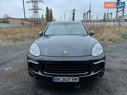Порше Каен 2016 в Днепре (Днепропетровске) на Automoto.ua Порше Каен, объемом двигателя 3.6 л и пробегом 92 тыс. км за 33900 $, фото 1 на Automoto.ua