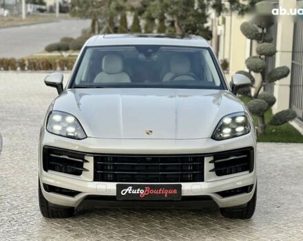 Порше Каен, объемом двигателя 3 л и пробегом 4 тыс. км за 139000 $, фото 1 на Automoto.ua
