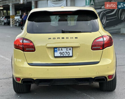 Жовтий Порше Cayenne, об'ємом двигуна 3 л та пробігом 220 тис. км за 13500 $, фото 11 на Automoto.ua