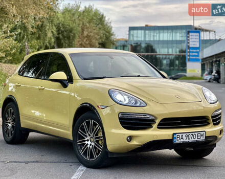 Жовтий Порше Cayenne, об'ємом двигуна 3 л та пробігом 220 тис. км за 13500 $, фото 4 на Automoto.ua