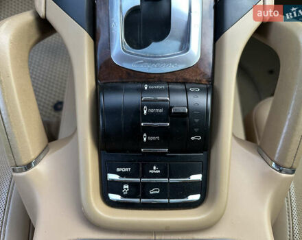 Жовтий Порше Cayenne, об'ємом двигуна 3 л та пробігом 220 тис. км за 13500 $, фото 34 на Automoto.ua