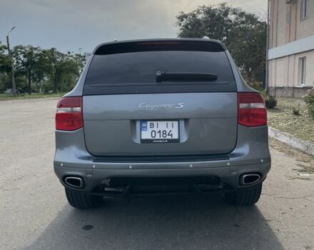 Сірий Порше Cayenne, об'ємом двигуна 4.5 л та пробігом 290 тис. км за 9500 $, фото 6 на Automoto.ua