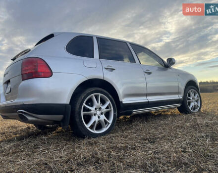 Серый Порше Каен, объемом двигателя 4.5 л и пробегом 265 тыс. км за 9000 $, фото 9 на Automoto.ua