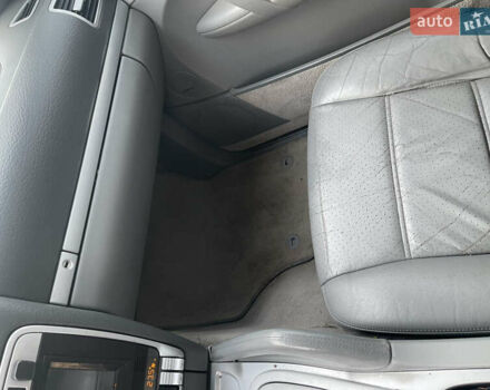 Серый Порше Каен, объемом двигателя 4.5 л и пробегом 265 тыс. км за 9000 $, фото 68 на Automoto.ua