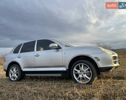 Серый Порше Каен, объемом двигателя 4.5 л и пробегом 265 тыс. км за 9000 $, фото 5 на Automoto.ua