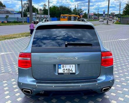 Серый Порше Каен, объемом двигателя 4.5 л и пробегом 250 тыс. км за 6000 $, фото 2 на Automoto.ua