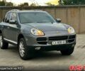 Сірий Порше Cayenne, об'ємом двигуна 4.5 л та пробігом 196 тис. км за 9500 $, фото 2 на Automoto.ua