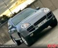 Сірий Порше Cayenne, об'ємом двигуна 4.5 л та пробігом 196 тис. км за 9500 $, фото 1 на Automoto.ua