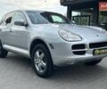 Сірий Порше Cayenne, об'ємом двигуна 3.19 л та пробігом 220 тис. км за 10800 $, фото 1 на Automoto.ua