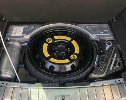 Сірий Порше Cayenne, об'ємом двигуна 3.2 л та пробігом 200 тис. км за 5500 $, фото 12 на Automoto.ua