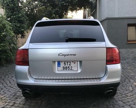 Сірий Порше Cayenne, об'ємом двигуна 3.2 л та пробігом 200 тис. км за 5500 $, фото 3 на Automoto.ua