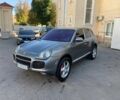 Сірий Порше Cayenne, об'ємом двигуна 4.5 л та пробігом 260 тис. км за 7200 $, фото 1 на Automoto.ua