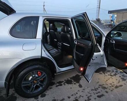 Серый Порше Каен, объемом двигателя 4.51 л и пробегом 199 тыс. км за 11300 $, фото 12 на Automoto.ua