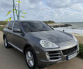 Сірий Порше Cayenne, об'ємом двигуна 4.8 л та пробігом 240 тис. км за 9300 $, фото 1 на Automoto.ua