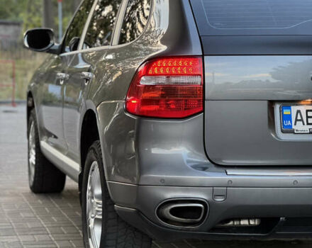 Сірий Порше Cayenne, об'ємом двигуна 3.6 л та пробігом 137 тис. км за 12500 $, фото 14 на Automoto.ua