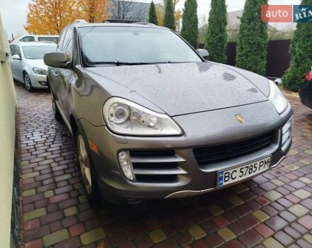 Порше Cayenne 2007 у Володимир-Волинський на Automoto.ua Сірий Порше Cayenne, об'ємом двигуна 3.6 л та пробігом 198 тис. км за 9999 $, фото 1 на Automoto.ua