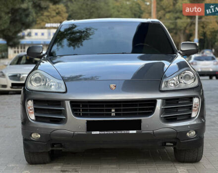 Сірий Порше Cayenne, об'ємом двигуна 3.6 л та пробігом 137 тис. км за 12500 $, фото 4 на Automoto.ua