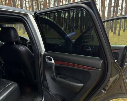 Порше Cayenne 2007 у Сумах на Automoto.ua Сірий Порше Cayenne, об'ємом двигуна 3.6 л та пробігом 274 тис. км за 11800 $, фото 12 на Automoto.ua