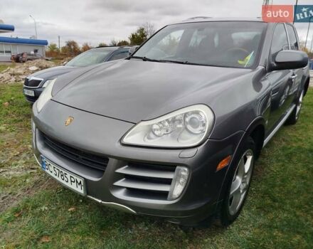 Порше Cayenne 2007 у Володимир-Волинський на Automoto.ua Сірий Порше Cayenne, об'ємом двигуна 3.6 л та пробігом 198 тис. км за 9999 $, фото 3 на Automoto.ua