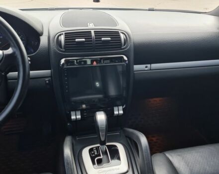Сірий Порше Cayenne, об'ємом двигуна 3.6 л та пробігом 140 тис. км за 15607 $, фото 8 на Automoto.ua