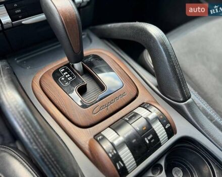Сірий Порше Cayenne, об'ємом двигуна 4.8 л та пробігом 218 тис. км за 9900 $, фото 12 на Automoto.ua
