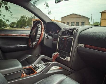 Сірий Порше Cayenne, об'ємом двигуна 3.6 л та пробігом 240 тис. км за 9200 $, фото 3 на Automoto.ua