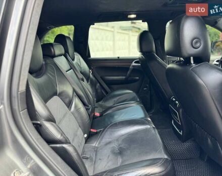 Сірий Порше Cayenne, об'ємом двигуна 4.8 л та пробігом 218 тис. км за 9900 $, фото 11 на Automoto.ua