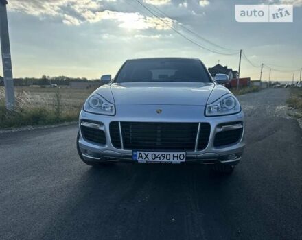 Сірий Порше Cayenne, об'ємом двигуна 4.81 л та пробігом 145 тис. км за 11700 $, фото 3 на Automoto.ua