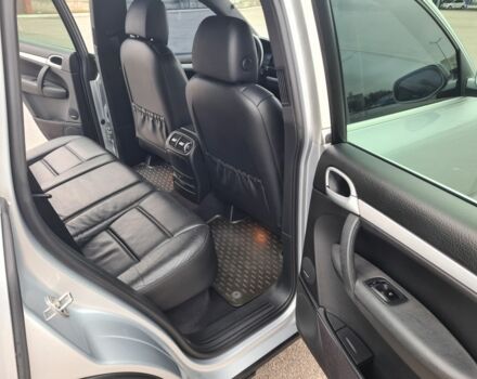 Сірий Порше Cayenne, об'ємом двигуна 3.6 л та пробігом 140 тис. км за 15607 $, фото 10 на Automoto.ua